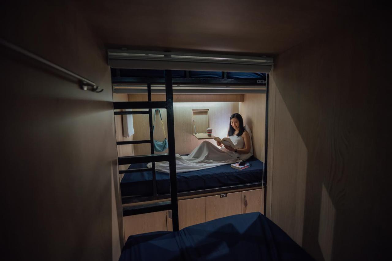 Bluewaters Pods @ Bugis Hostel Szingapúr Kültér fotó